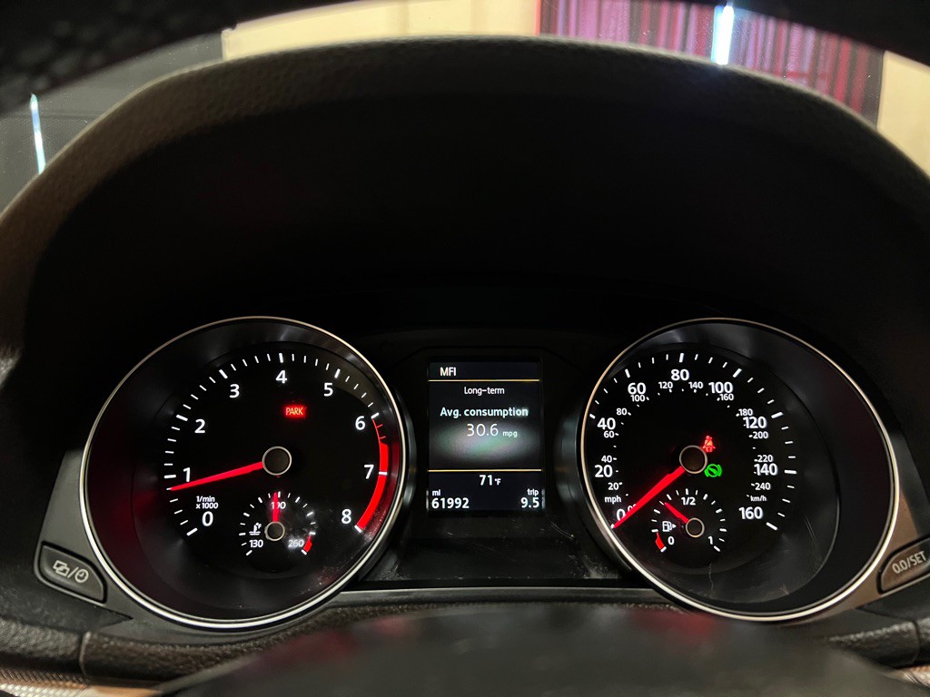 2019 Volkswagen Passat Image 21