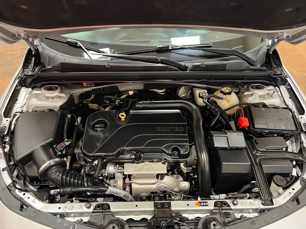 2020 Chevrolet Malibu Image 13