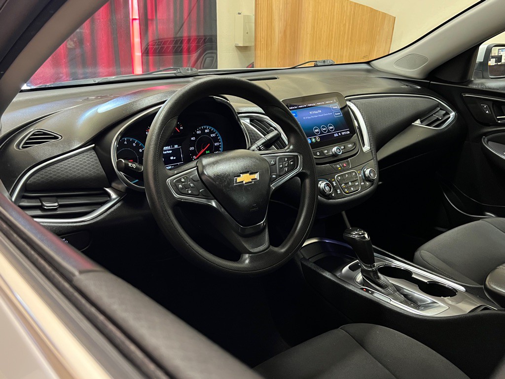 2020 Chevrolet Malibu Image 15