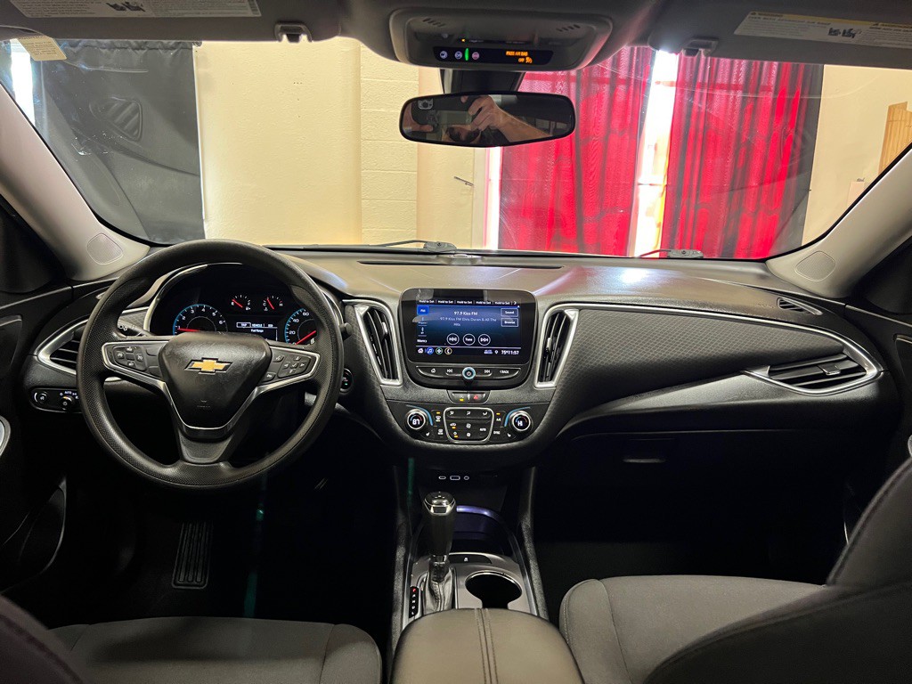 2020 Chevrolet Malibu Image 16