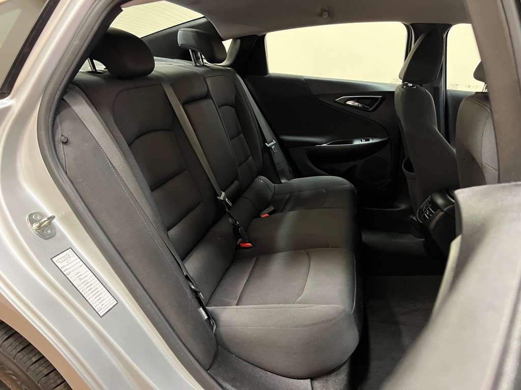 2020 Chevrolet Malibu Image 30
