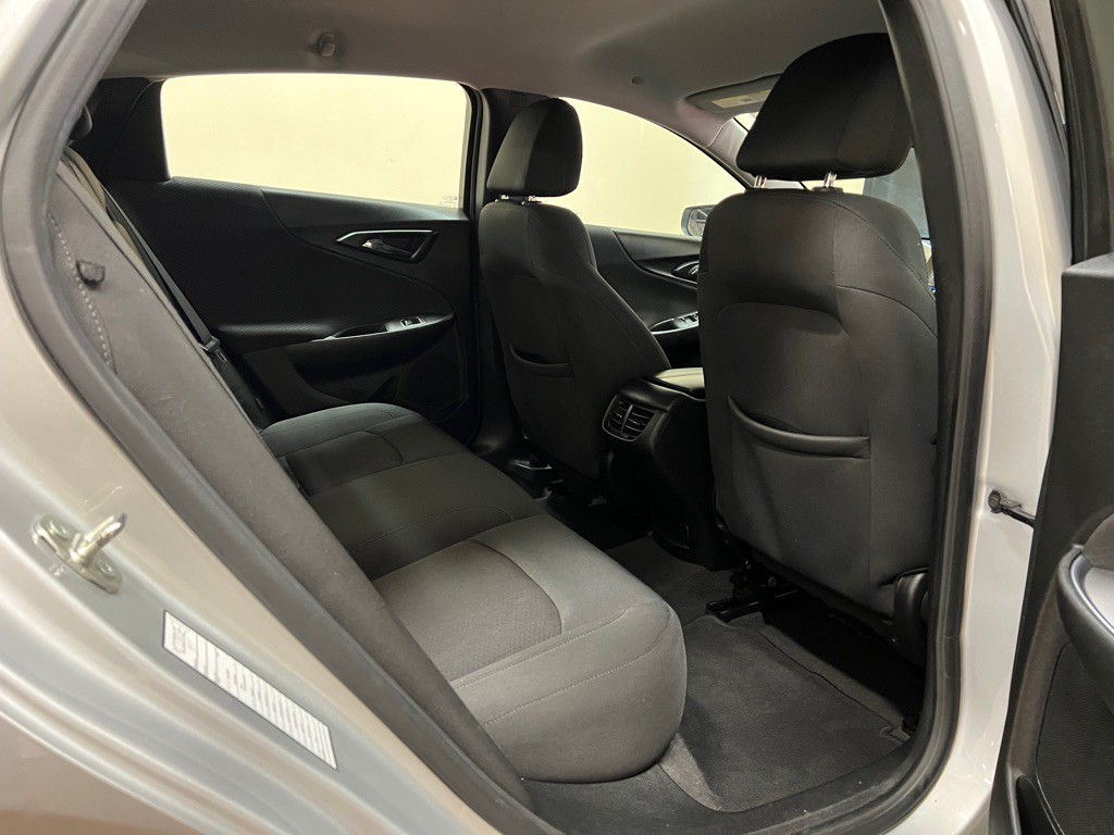 2020 Chevrolet Malibu Image 31