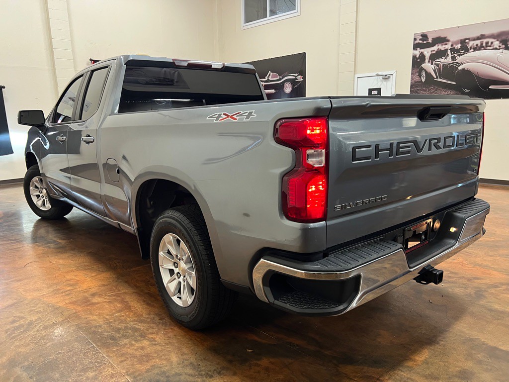 2020 Chevrolet Silverado 1500 Image 2