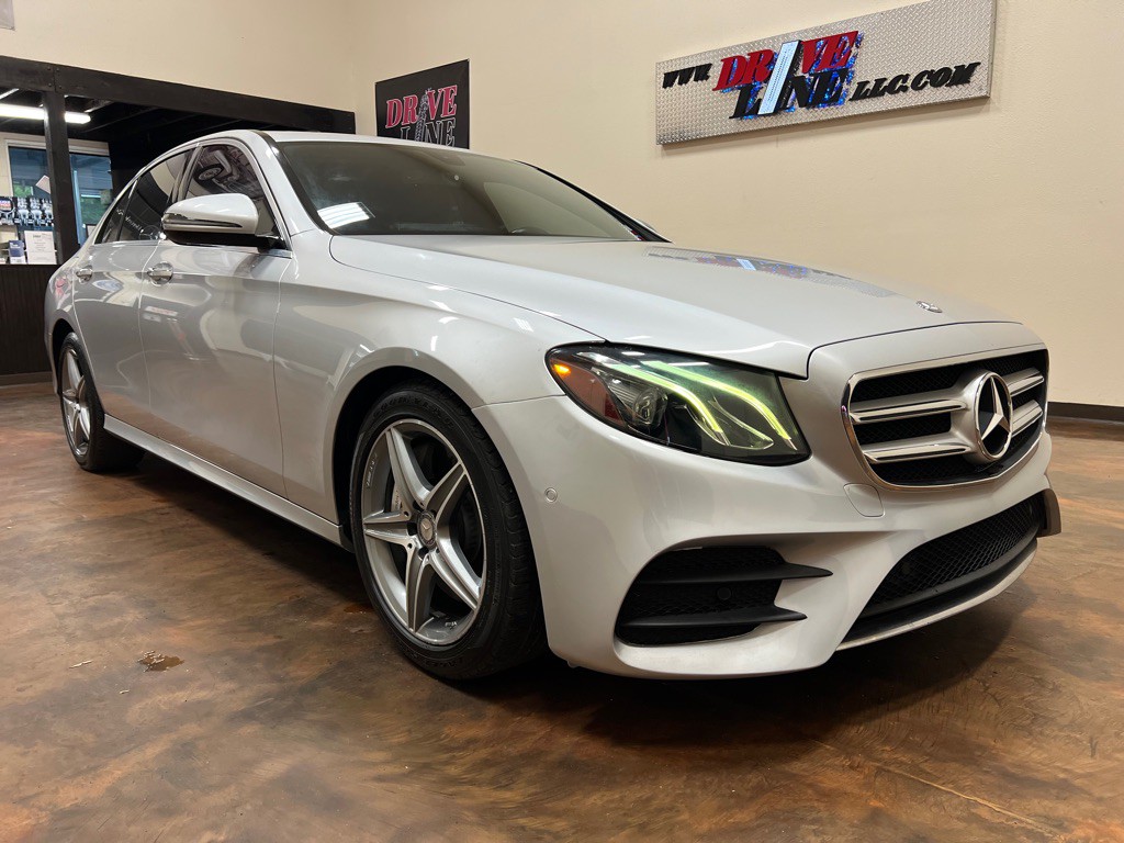 2017 Mercedes-Benz E-Class Image 3