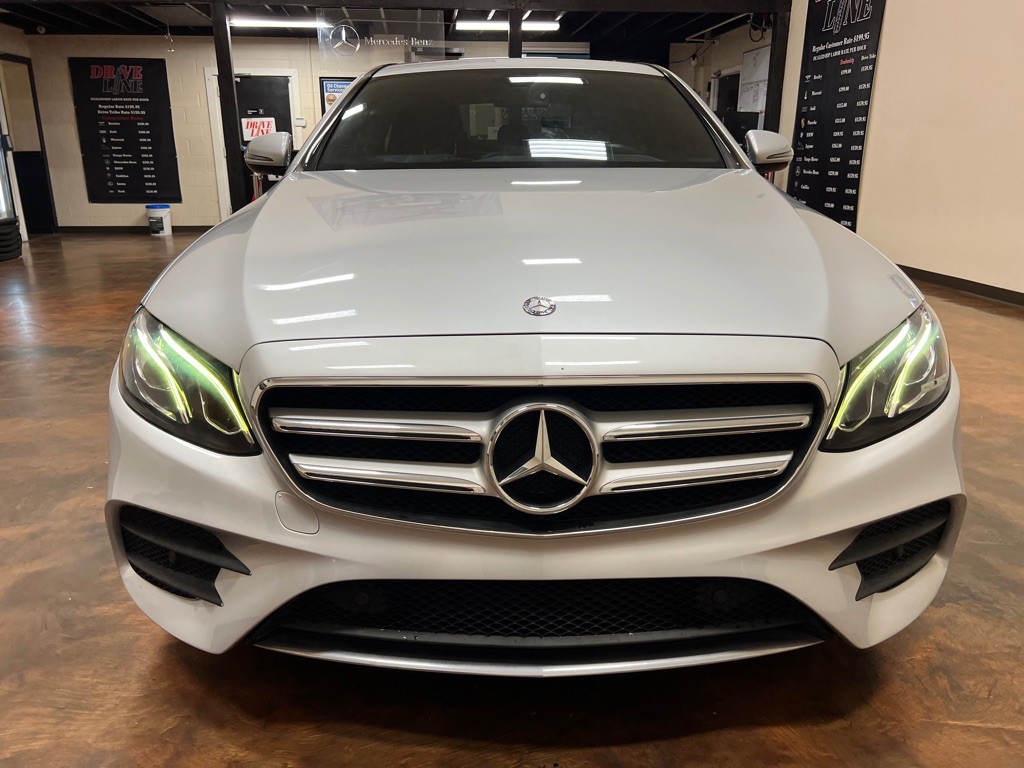 2017 Mercedes-Benz E-Class Image 4