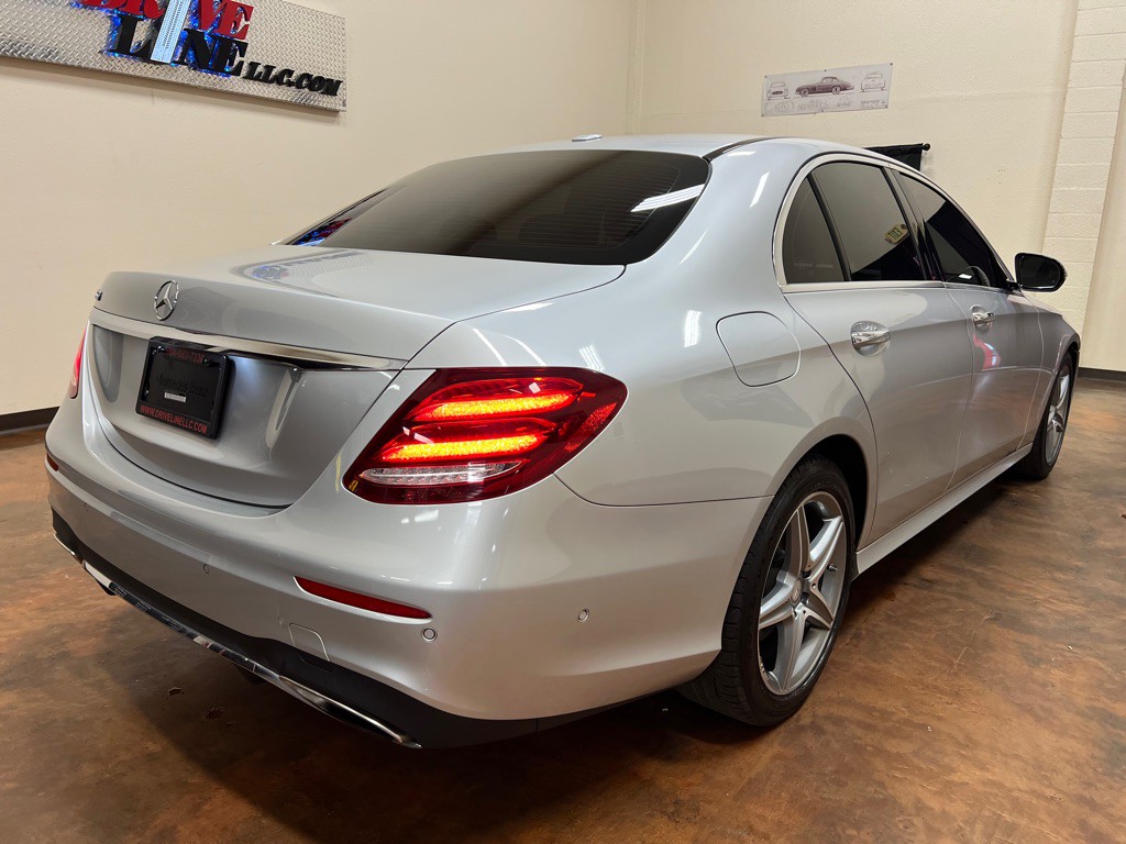 2017 Mercedes-Benz E-Class Image 9
