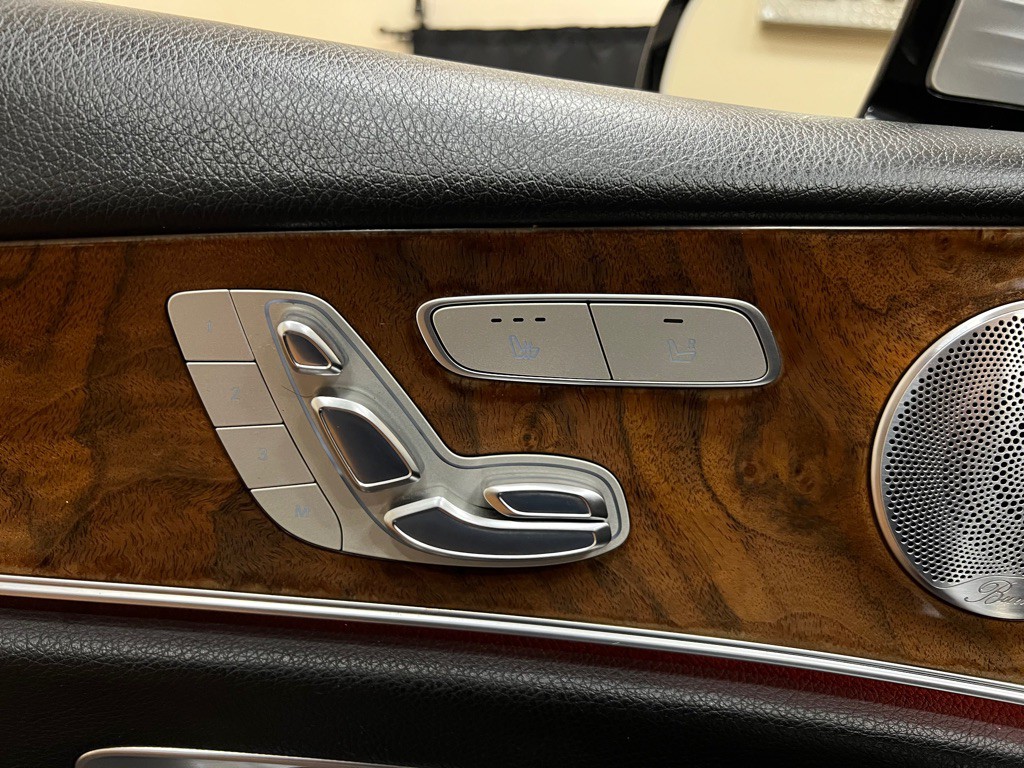 2017 Mercedes-Benz E-Class Image 19