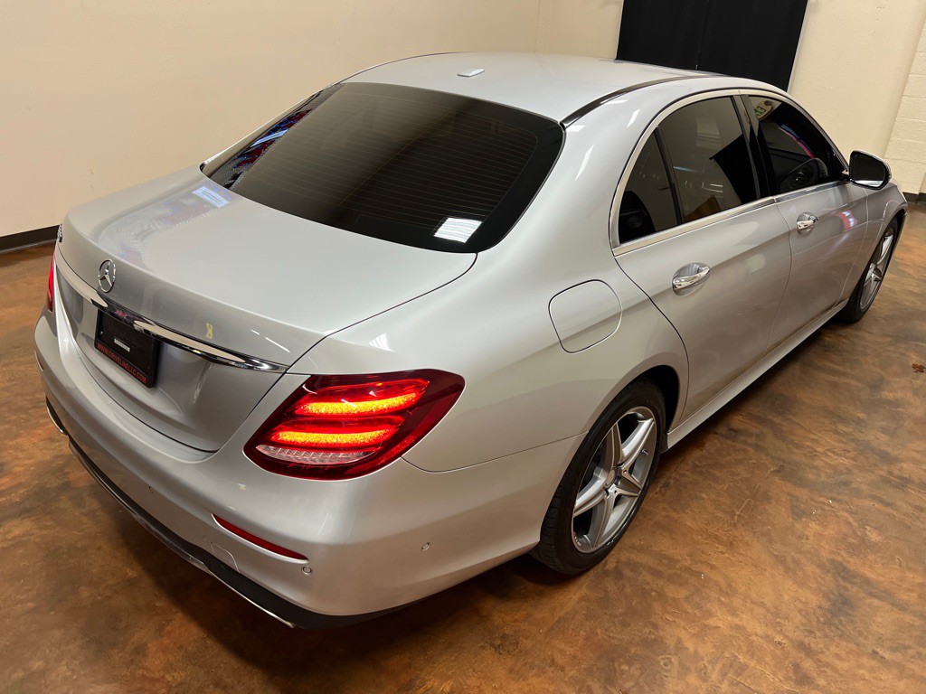 2017 Mercedes-Benz E-Class Image 48