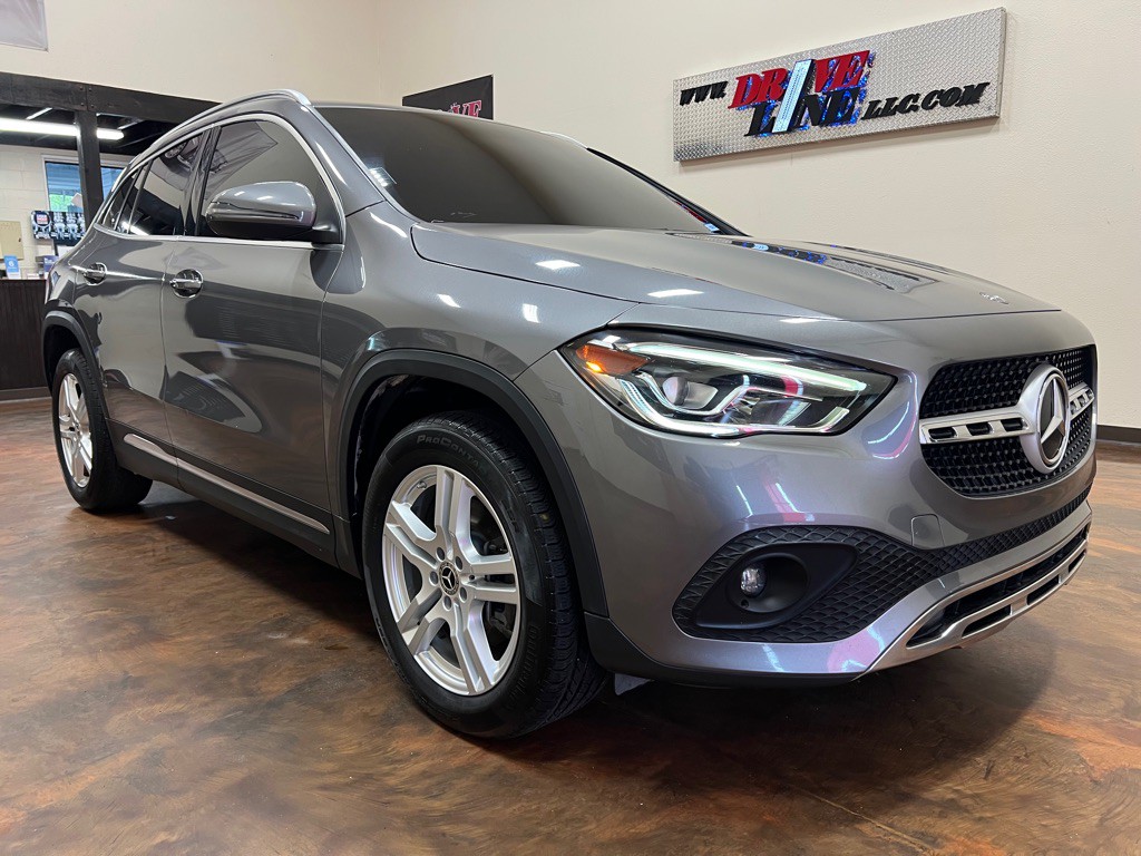 2021 Mercedes-Benz GLA-Class Image 3