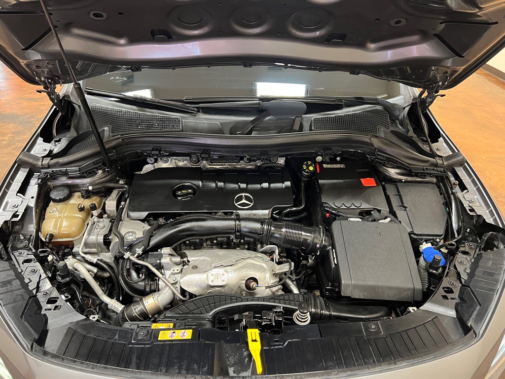 2021 Mercedes-Benz GLA-Class Image 13
