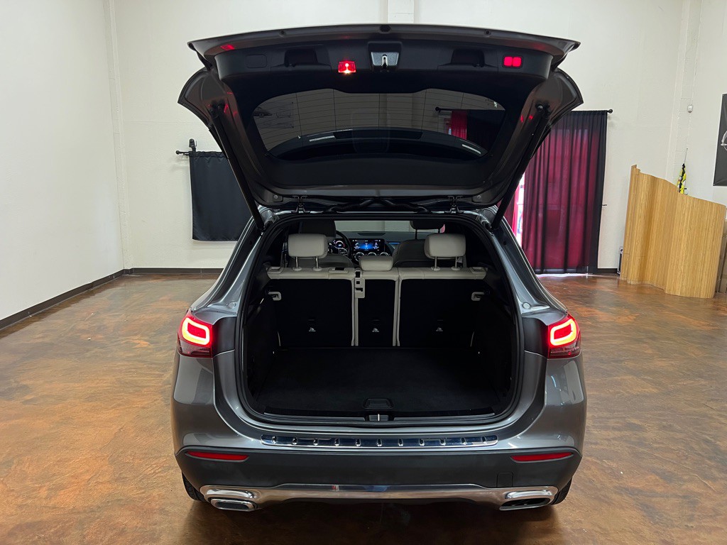 2021 Mercedes-Benz GLA-Class Image 14