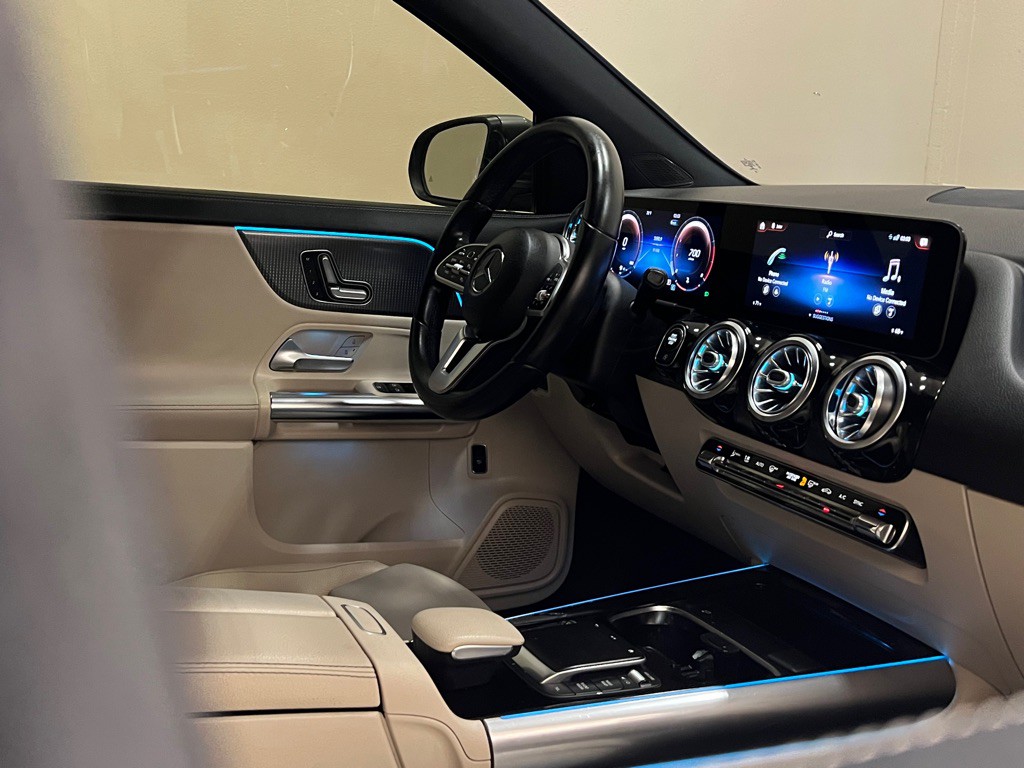 2021 Mercedes-Benz GLA-Class Image 20