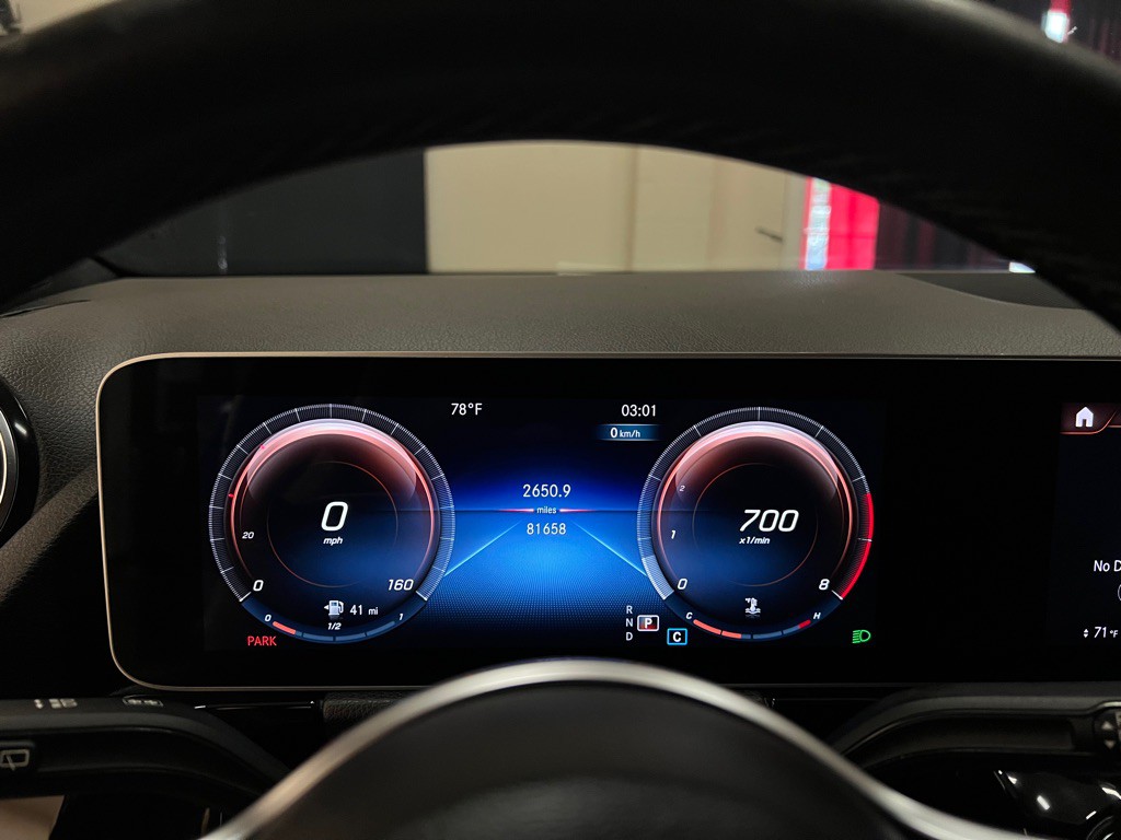 2021 Mercedes-Benz GLA-Class Image 23