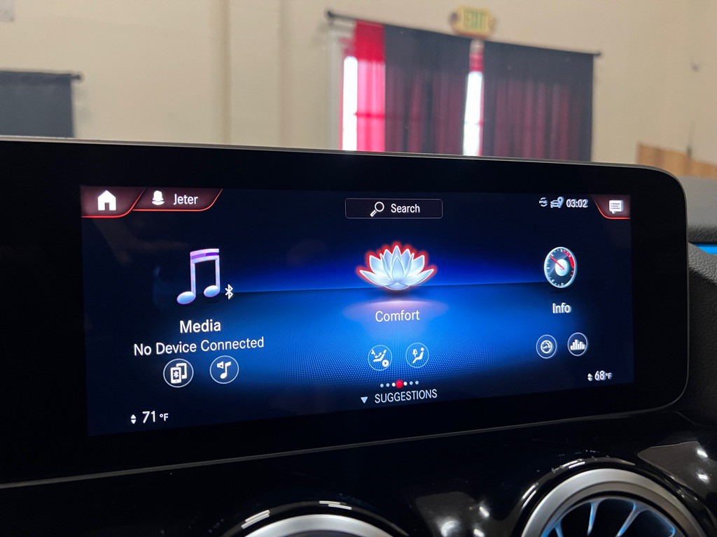 2021 Mercedes-Benz GLA-Class Image 29