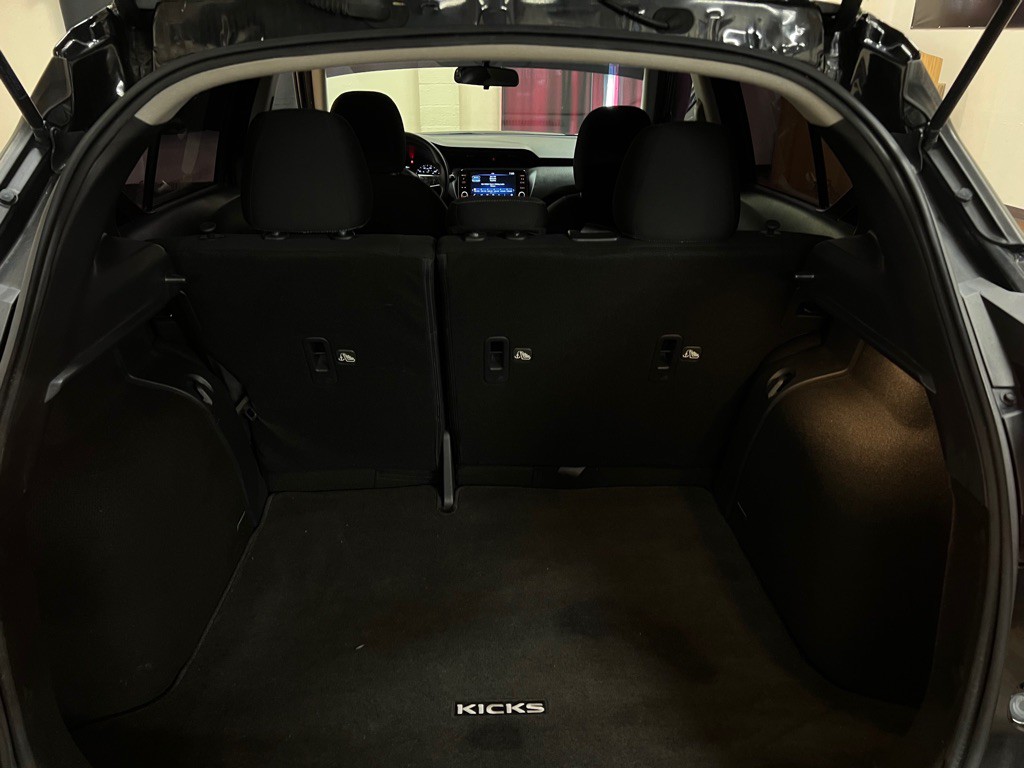 2021 Nissan Kicks Image 15