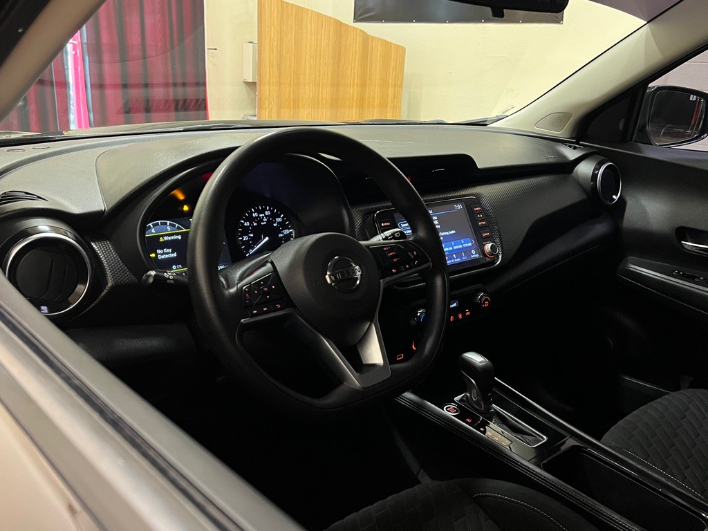 2021 Nissan Kicks Image 17