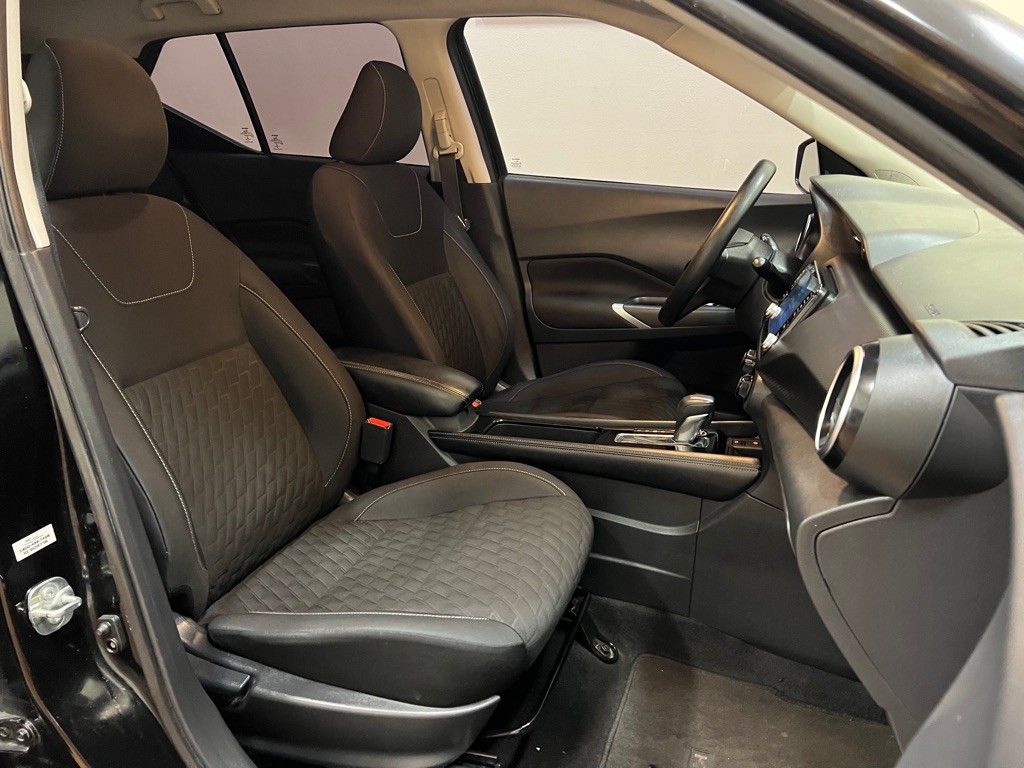 2021 Nissan Kicks Image 35