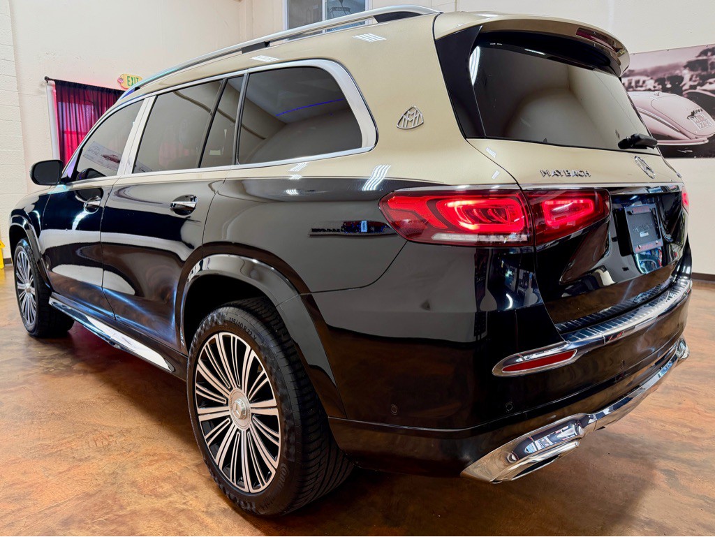 2023 Mercedes-Benz GLS-Class Image 9