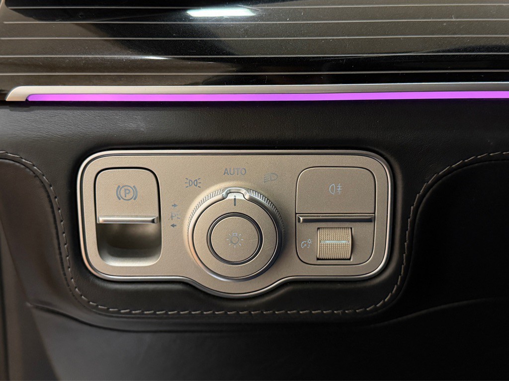 2023 Mercedes-Benz GLS-Class Image 33