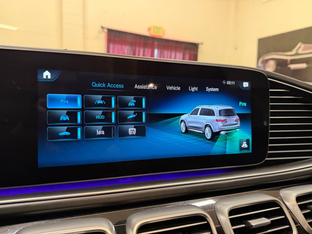 2023 Mercedes-Benz GLS-Class Image 37