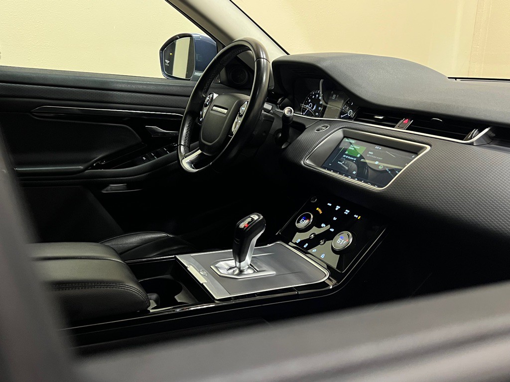 2020 Land Rover Range Rover Evoque Image 18