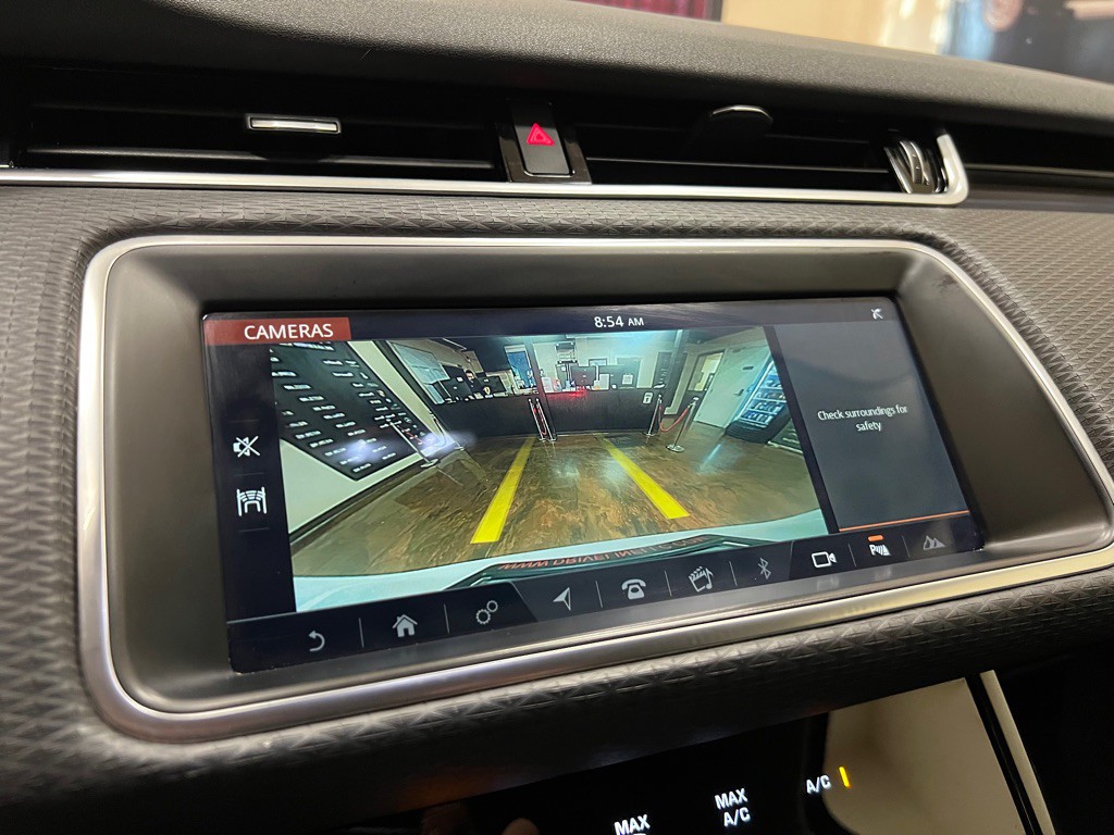 2020 Land Rover Range Rover Evoque Image 24