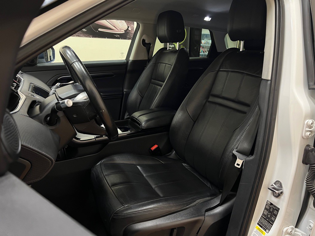 2020 Land Rover Range Rover Evoque Image 29