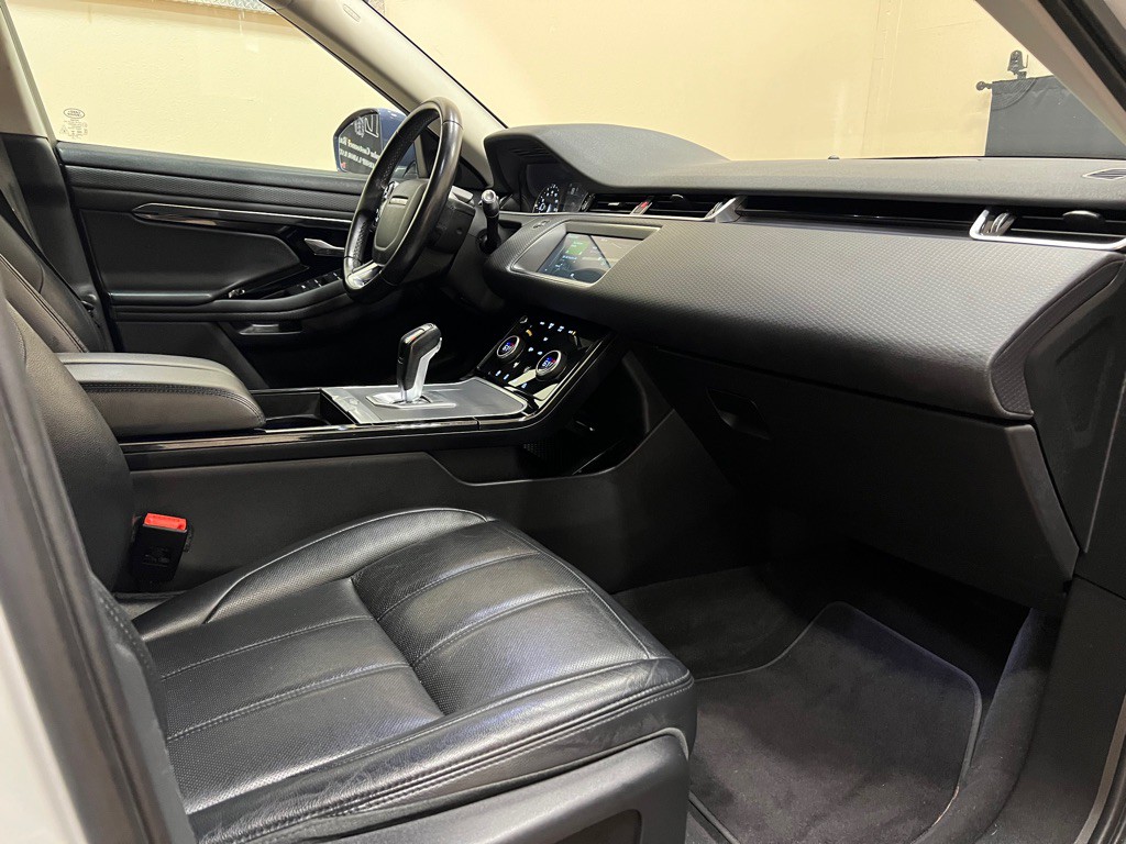 2020 Land Rover Range Rover Evoque Image 35