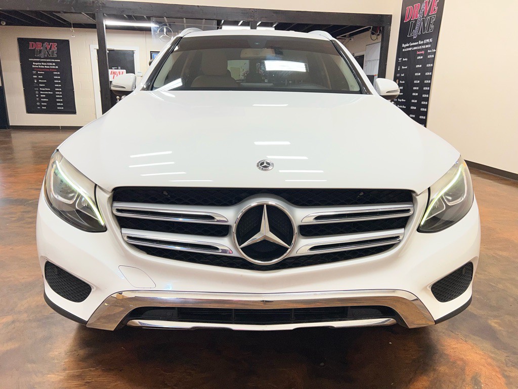 2017 Mercedes-Benz GLC-Class Image 4
