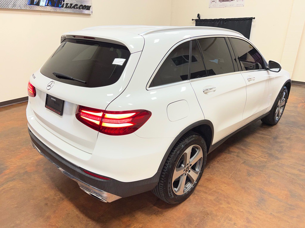 2017 Mercedes-Benz GLC-Class Image 46