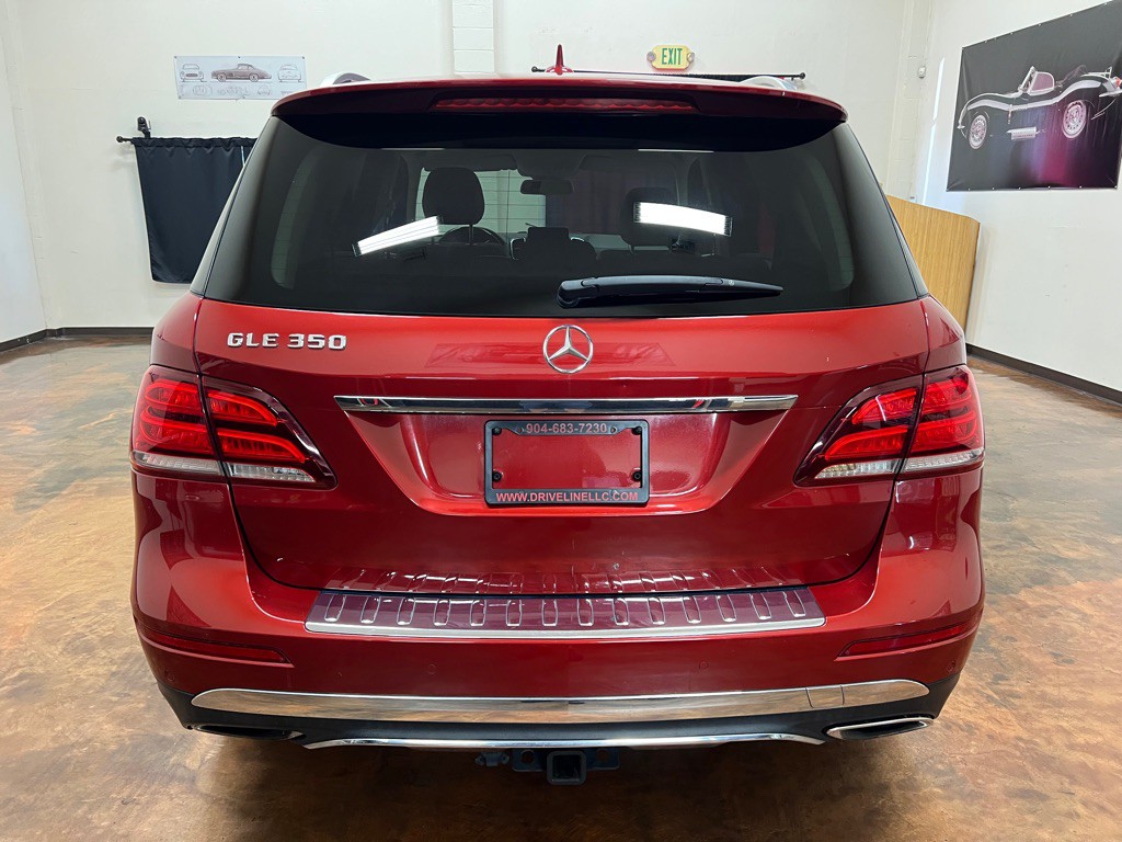 2016 Mercedes-Benz GLE-Class Image 8
