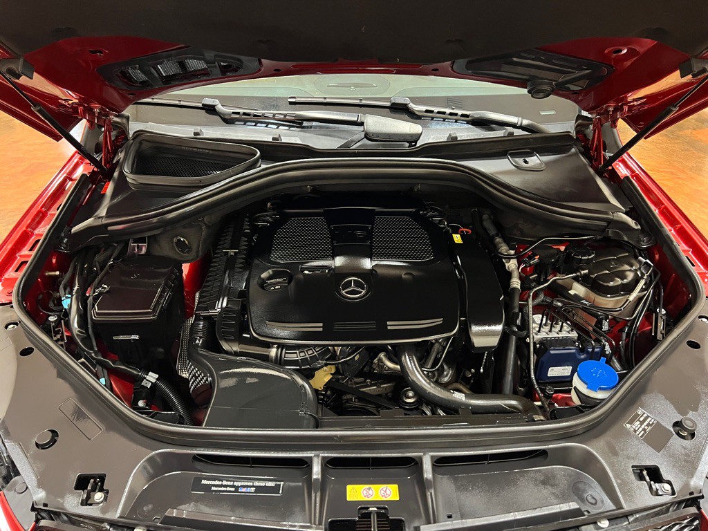2016 Mercedes-Benz GLE-Class Image 13
