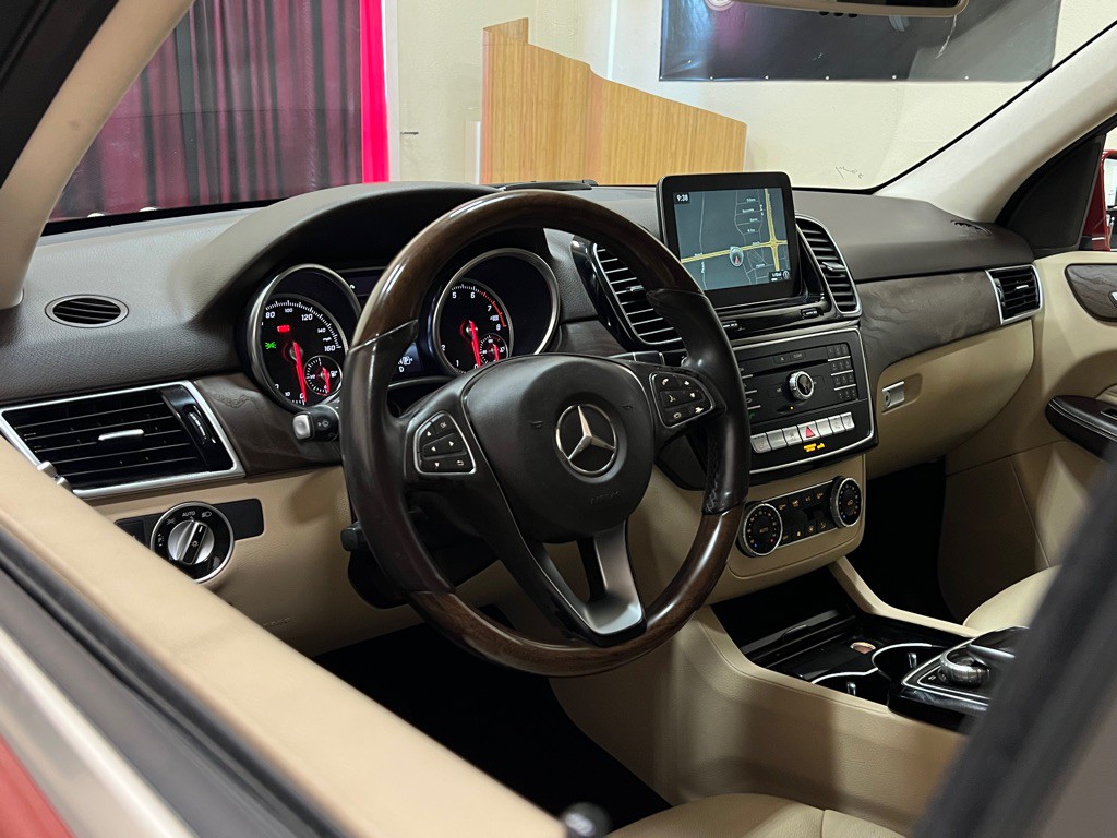 2016 Mercedes-Benz GLE-Class Image 17