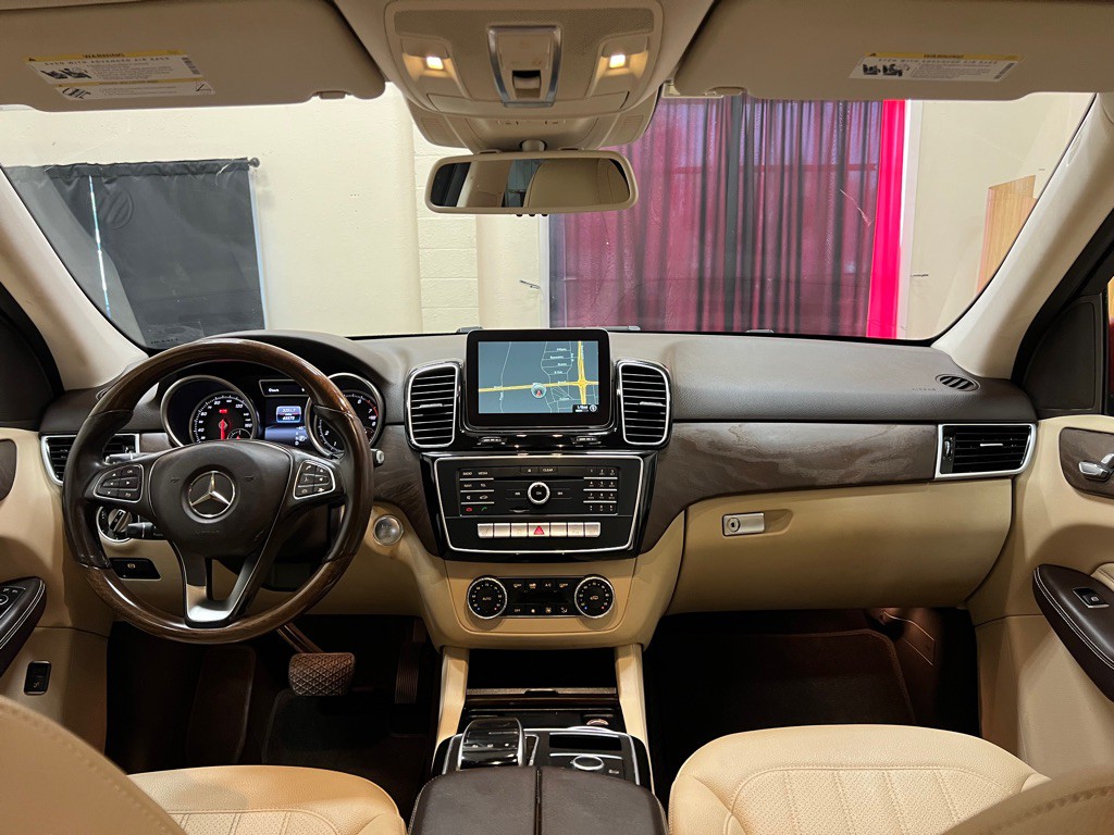 2016 Mercedes-Benz GLE-Class Image 18