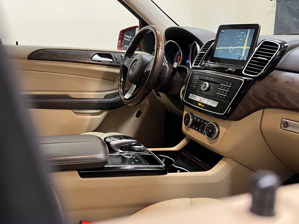 2016 Mercedes-Benz GLE-Class Image 19