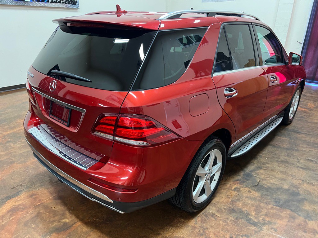 2016 Mercedes-Benz GLE-Class Image 44