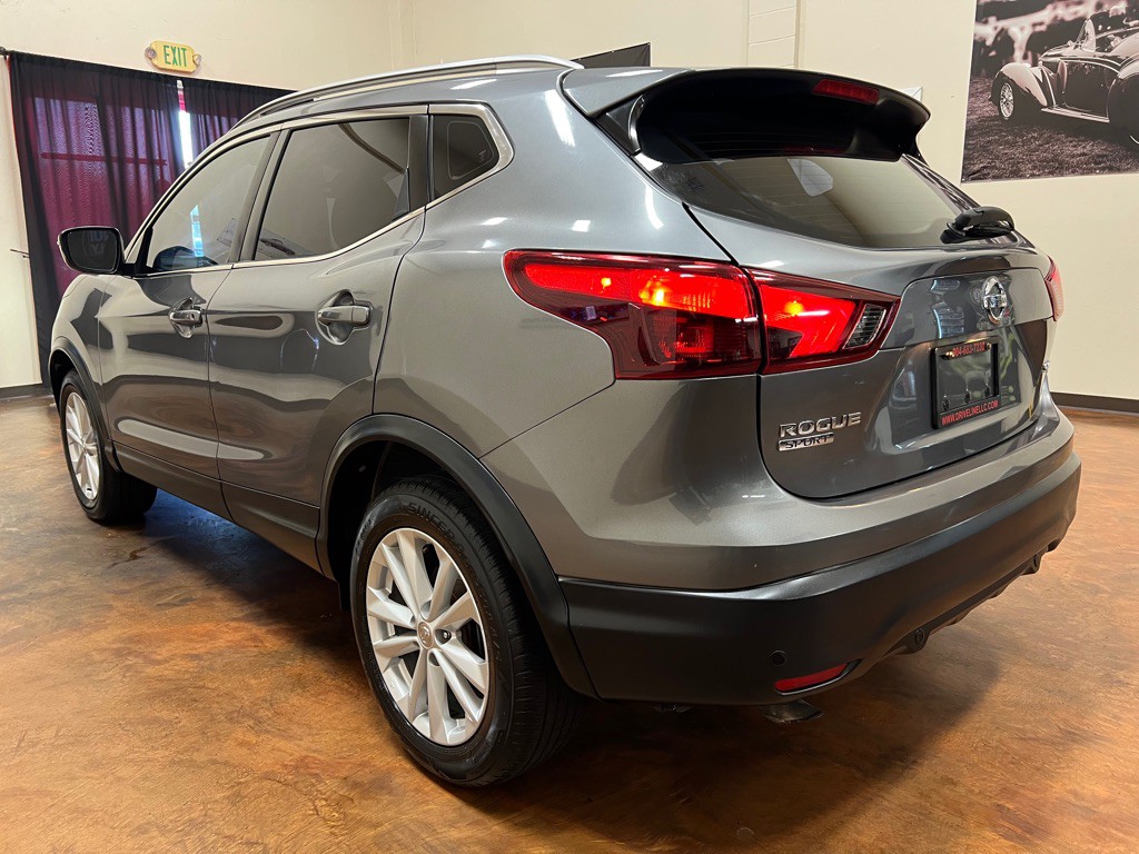 2019 Nissan Rogue Image 7