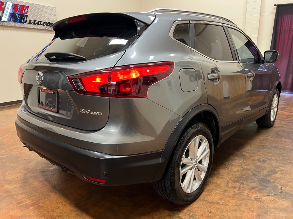 2019 Nissan Rogue Image 9