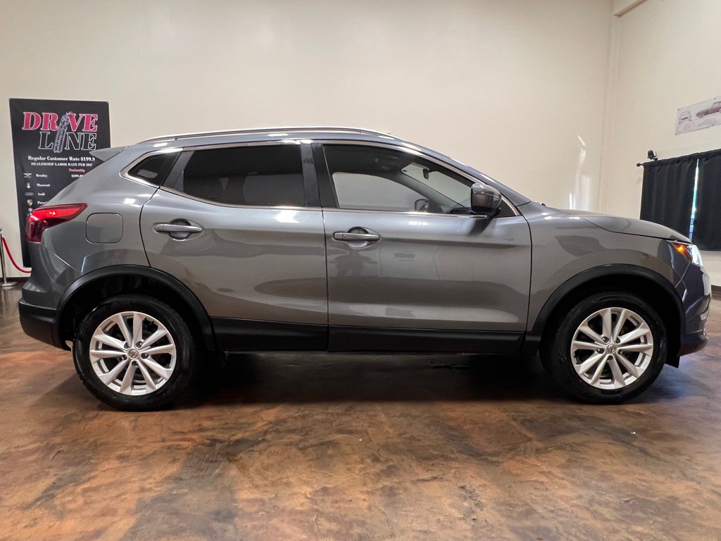 2019 Nissan Rogue Image 10