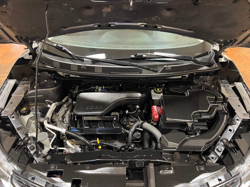 2019 Nissan Rogue Image 13