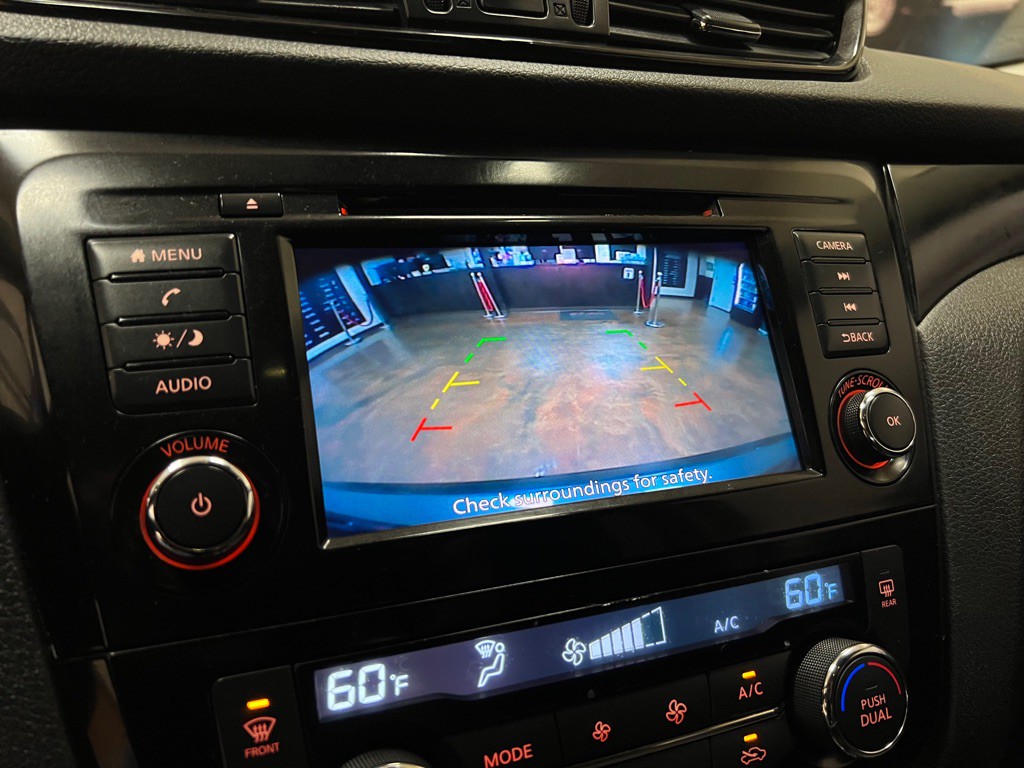 2019 Nissan Rogue Image 27