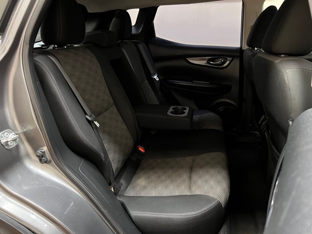 2019 Nissan Rogue Image 33