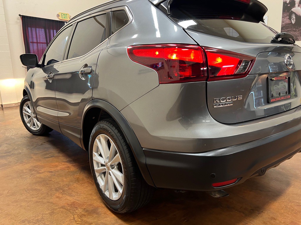 2019 Nissan Rogue Image 38