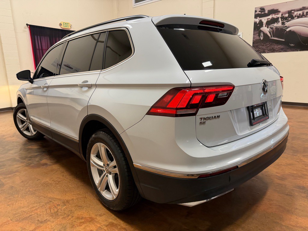 2018 Volkswagen Tiguan Image 2