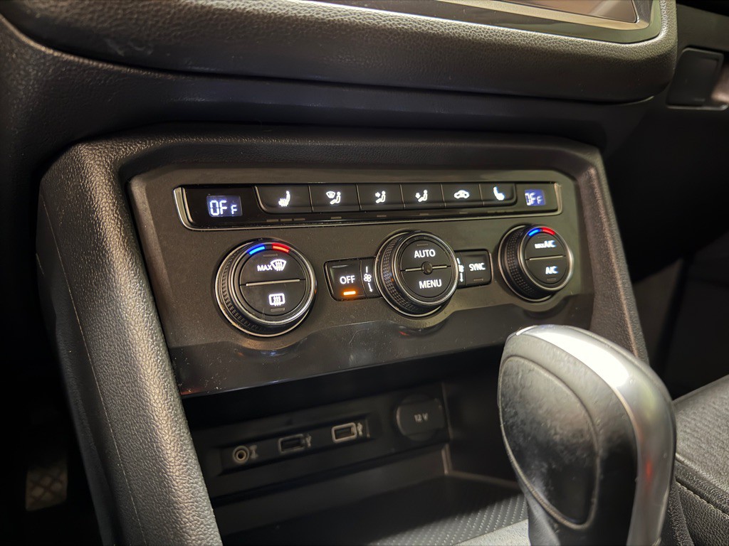 2018 Volkswagen Tiguan Image 25
