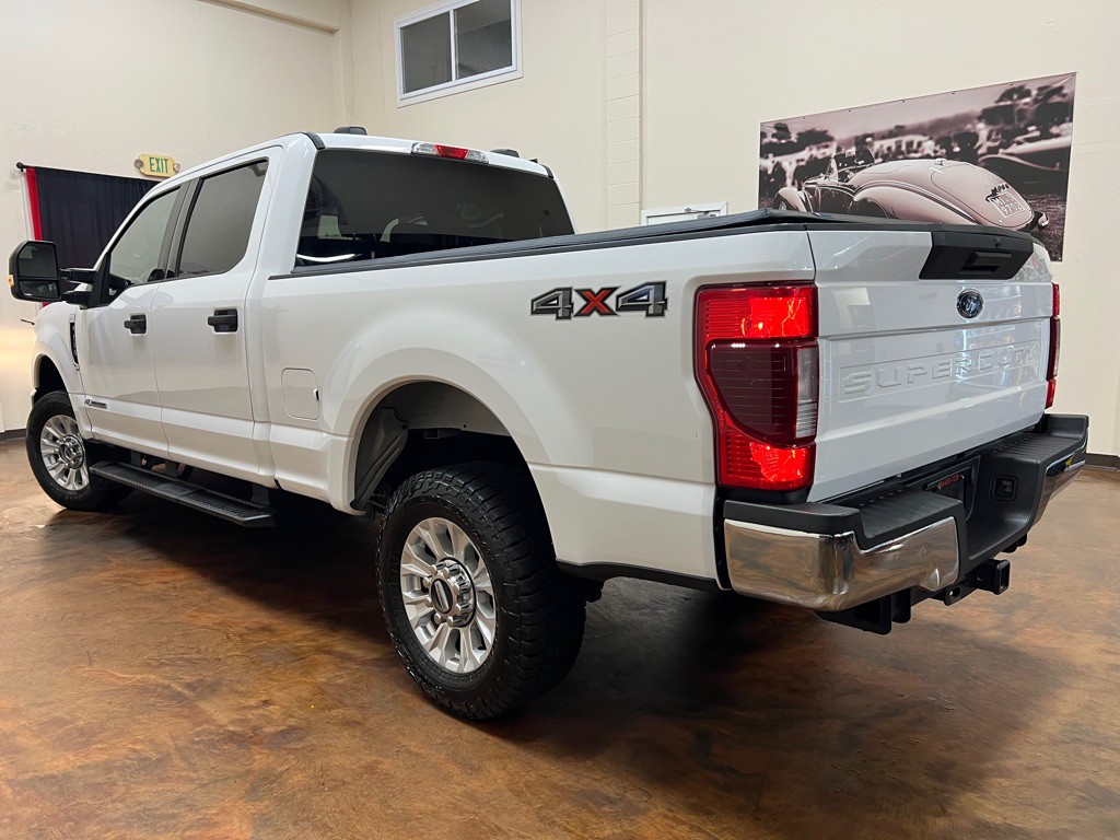 2021 Ford F-250 Image 2