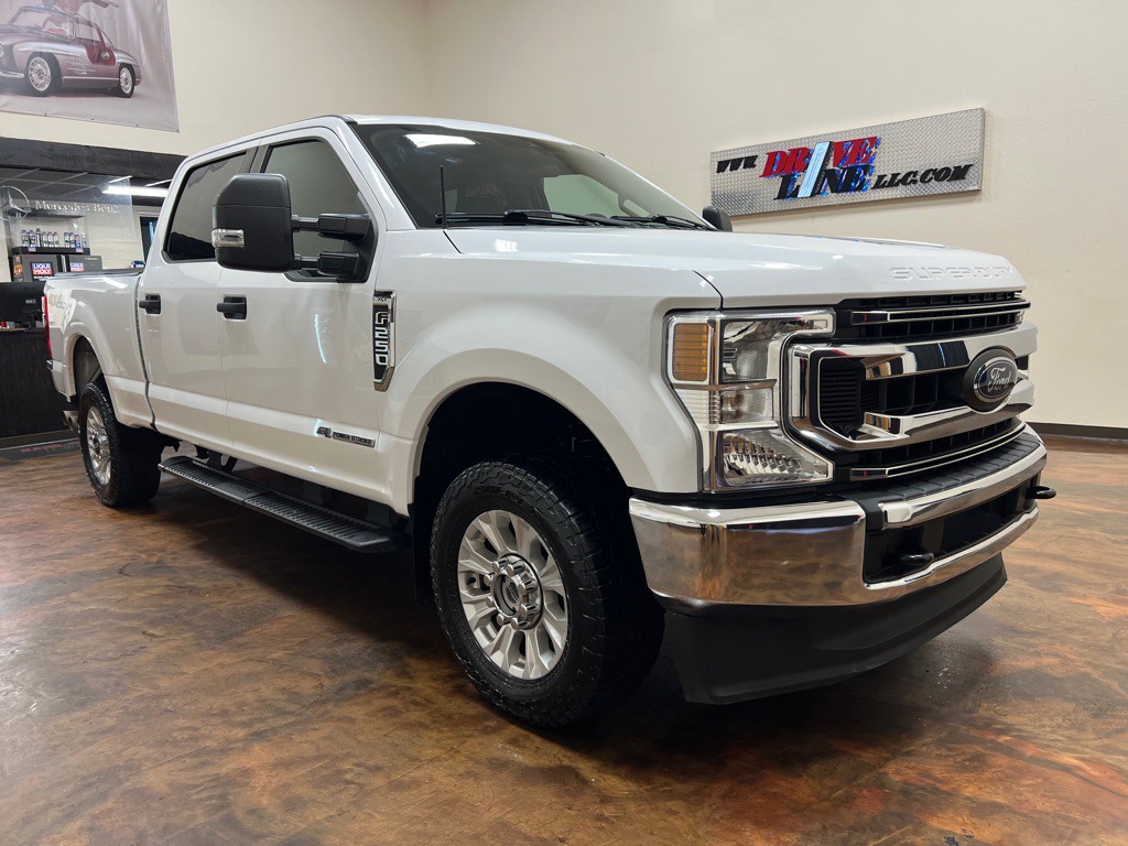 2021 Ford F-250 Image 3