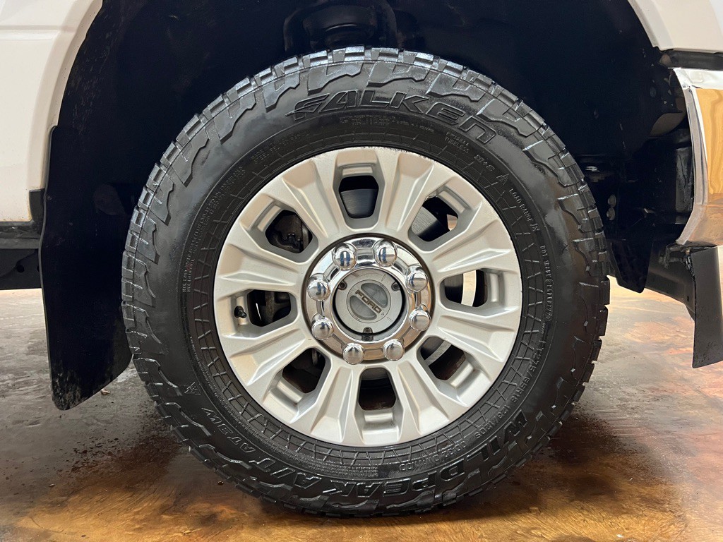 2021 Ford F-250 Image 11