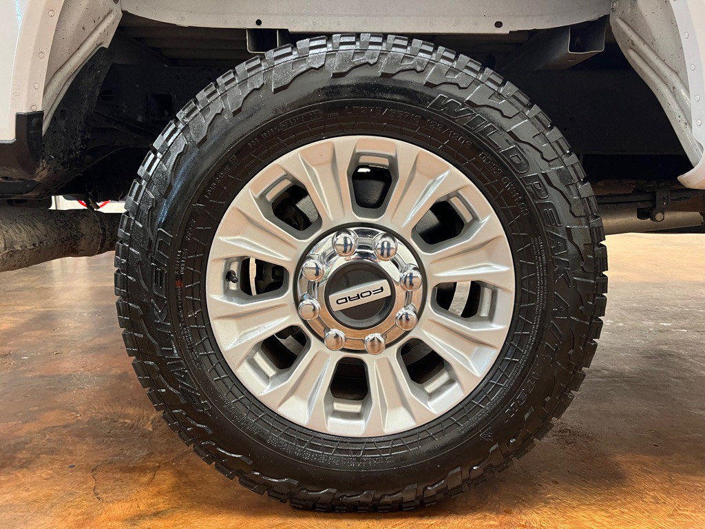 2021 Ford F-250 Image 12