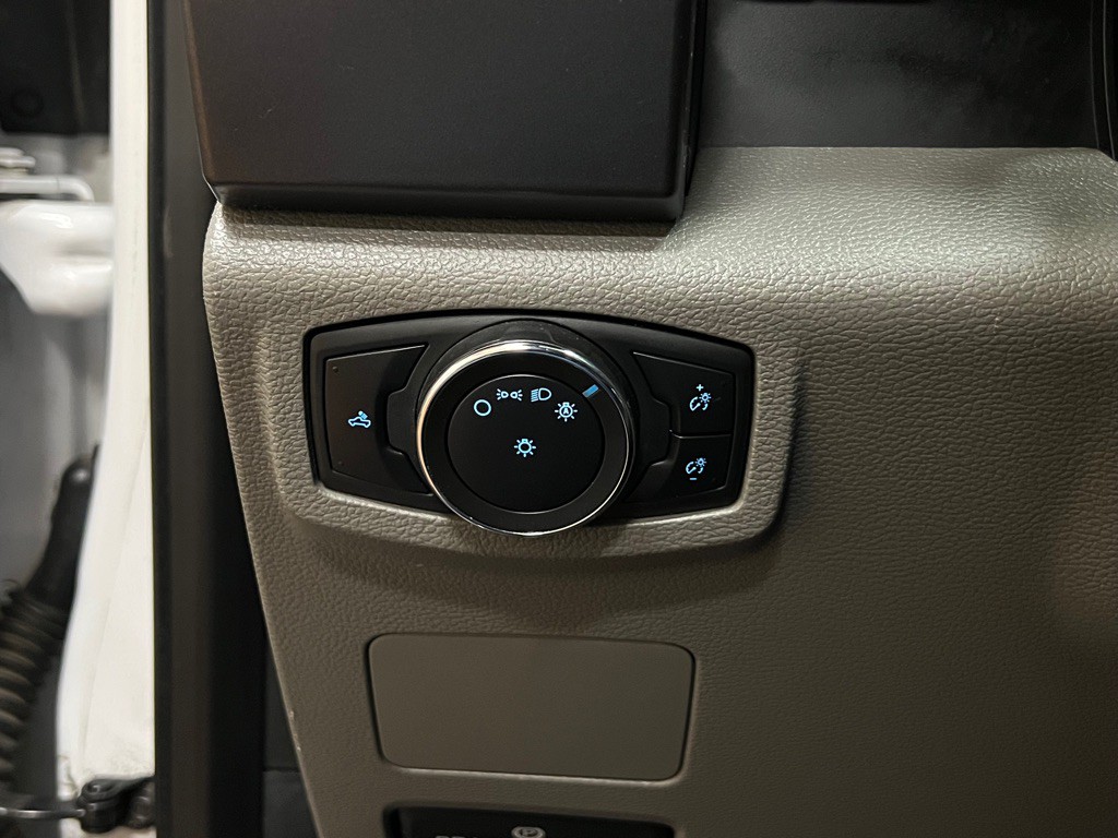 2021 Ford F-250 Image 19